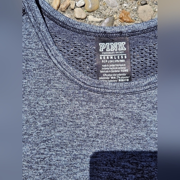 PINK Victoria Secret Seamless tank top size small - Picture 3 of 3